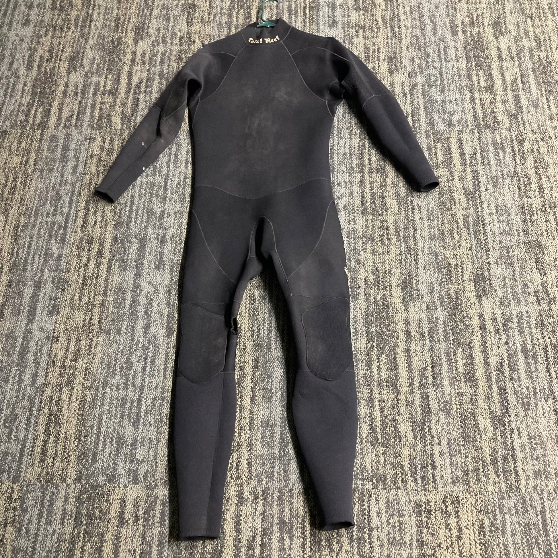 Used 3/2 Coral Reef Wetsuit Large